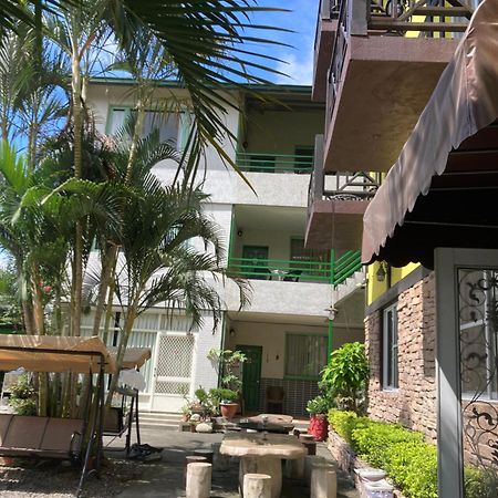 Pulicity Villa B&B Exterior photo